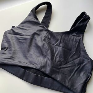 Victoria  sports top Medium